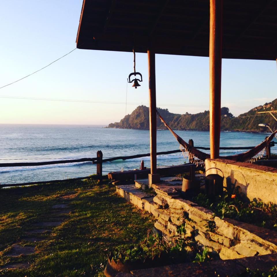Hosteria Casa Miller B&B Frente Al Mar Bahía Mansa Exterior foto