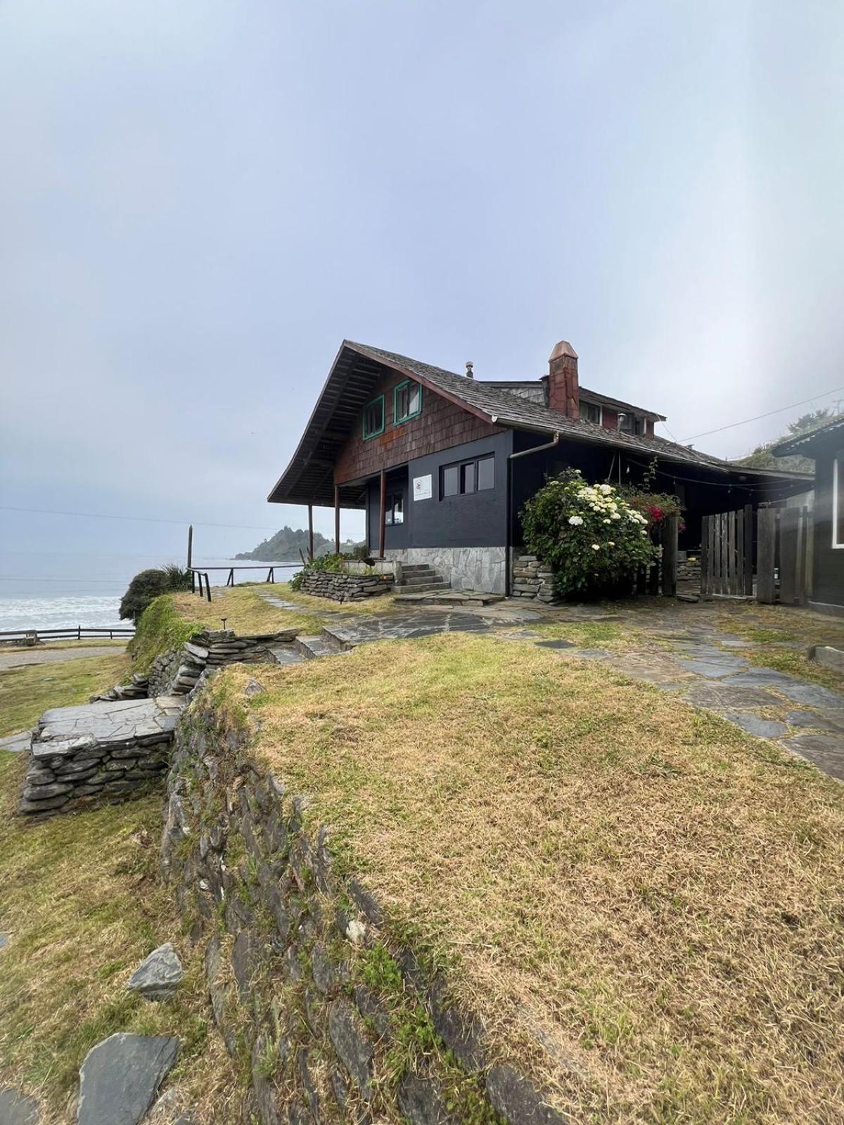 Hosteria Casa Miller B&B Frente Al Mar Bahía Mansa Exterior foto