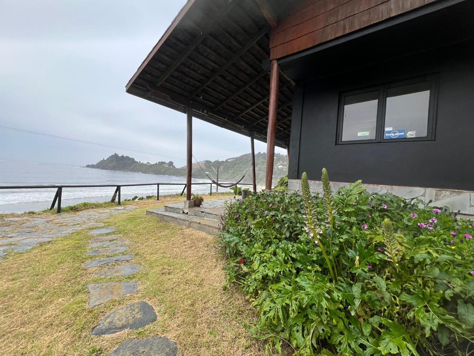 Hosteria Casa Miller B&B Frente Al Mar Bahía Mansa Exterior foto